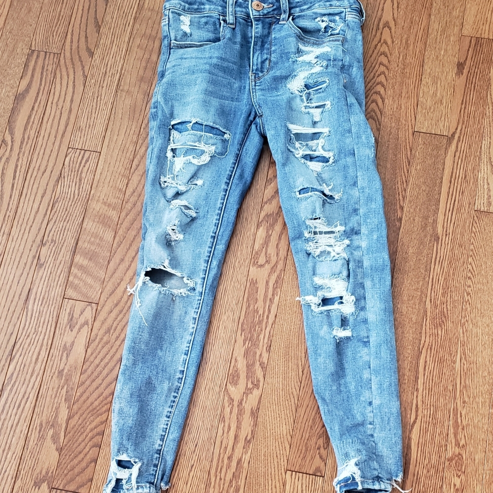 American Eagle Distressed Jean's